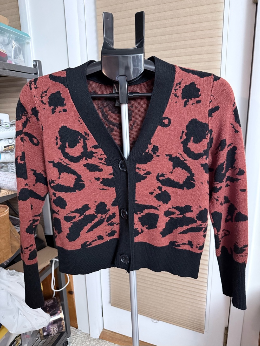 Worthington Black & rust brown Leopard Print button Cardigan petite or cropped